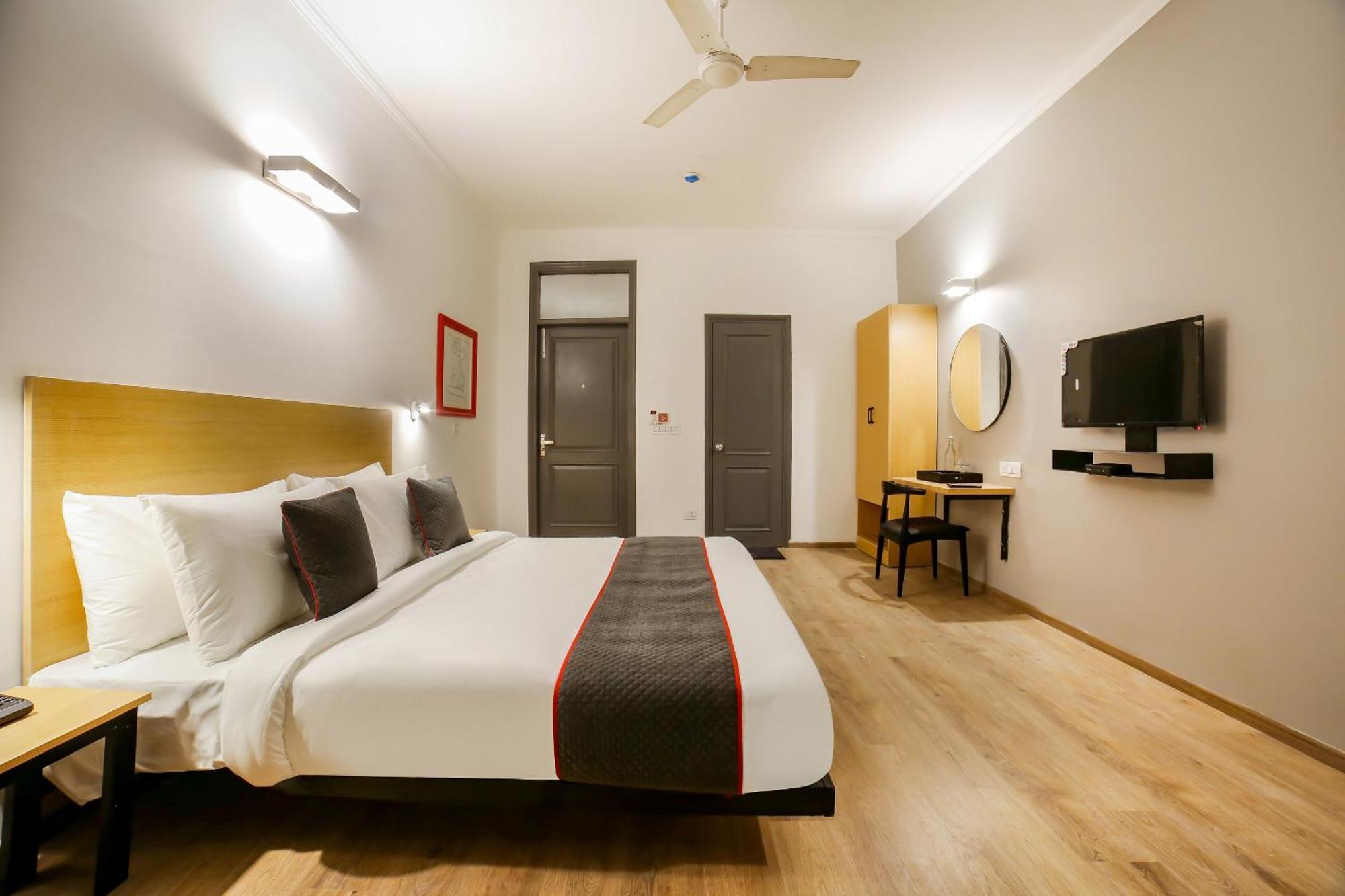 Hotel King Plaza Near Delhi Airport New Delhi Exterior photo